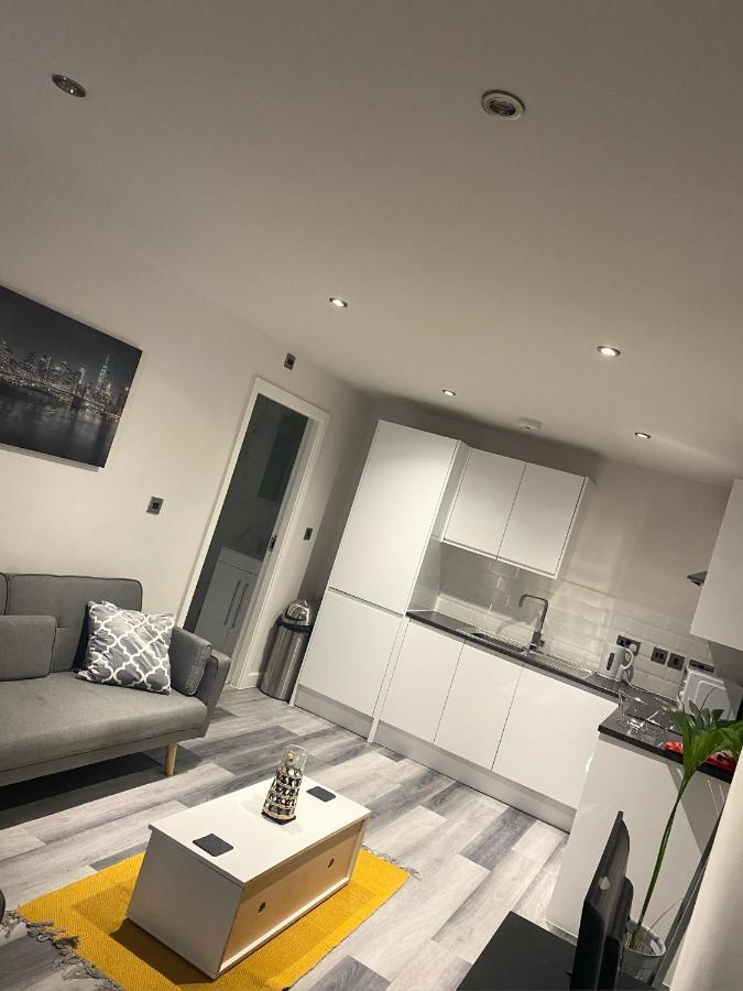 Vibrant 2 Bedroom Apartment - Bhx Airport Sheldon  Εξωτερικό φωτογραφία